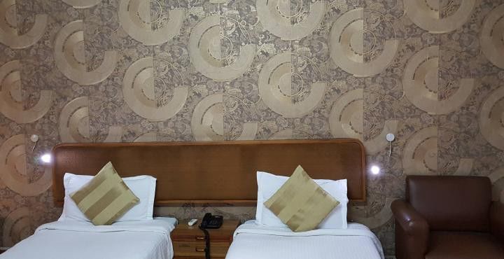 Hotel Executive Лакхнау Экстерьер фото